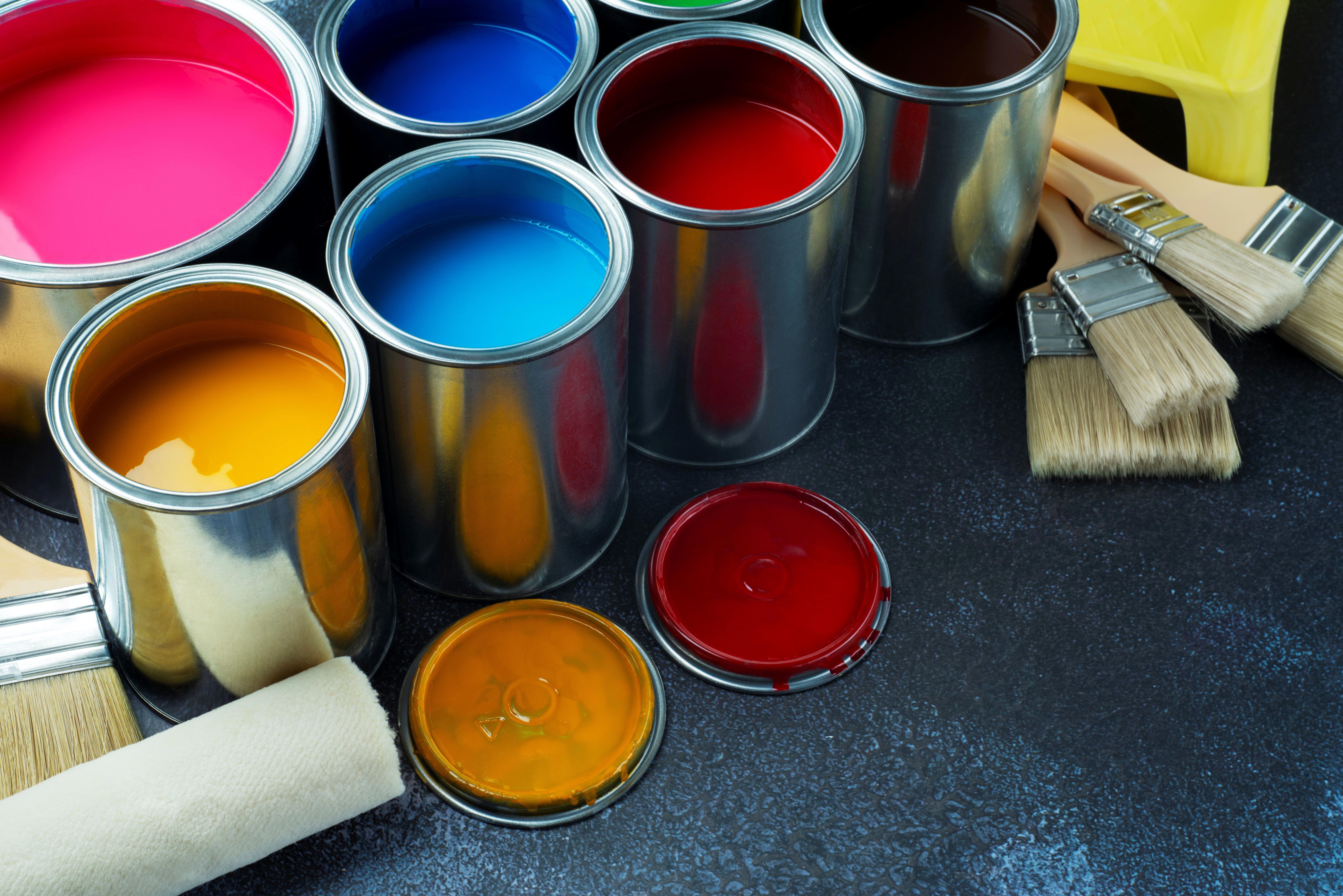 top-view-paint-can