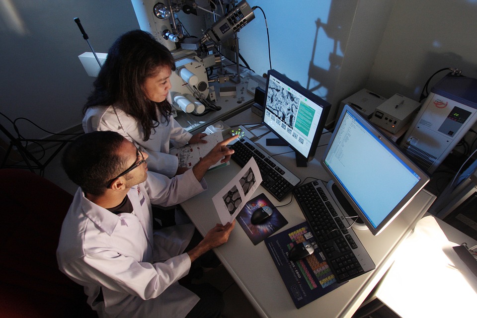 lab-385348_960_720-1