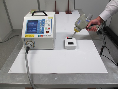 IEC 61000-4-2規格準拠