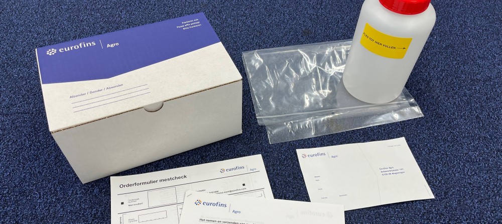 agro-manure-check-sample-bottle-box-orderform