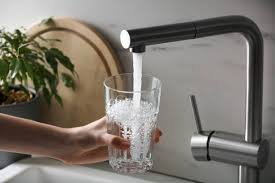 water-tap-cup