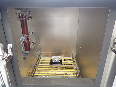 塩水噴霧複合サイクル試験機