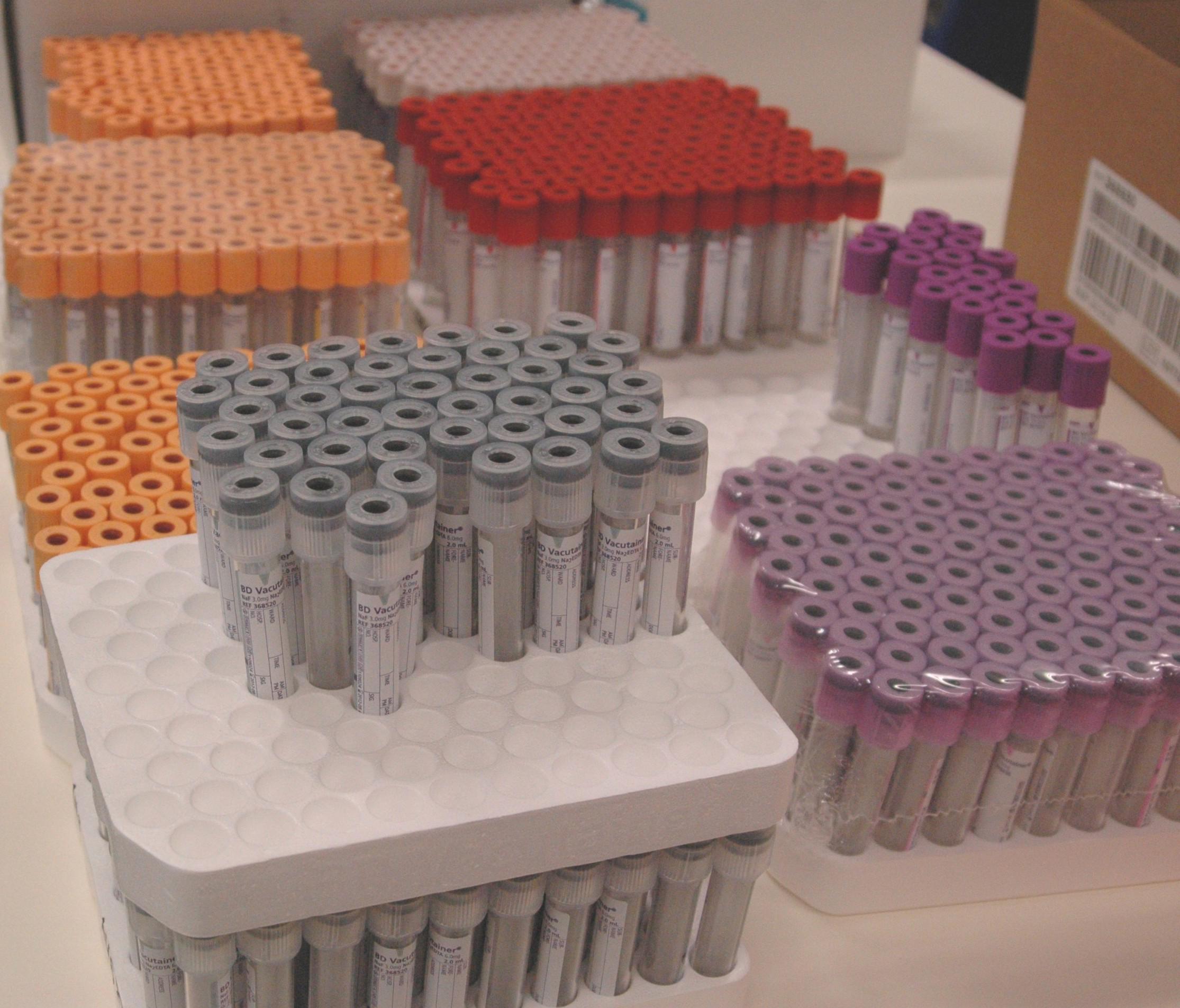 kit-packing-oosterhout-tubes