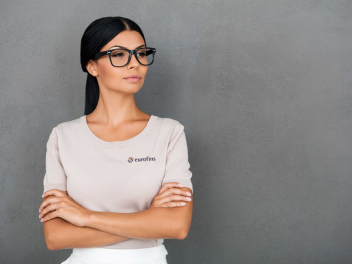 women-352-x-264-px (1)