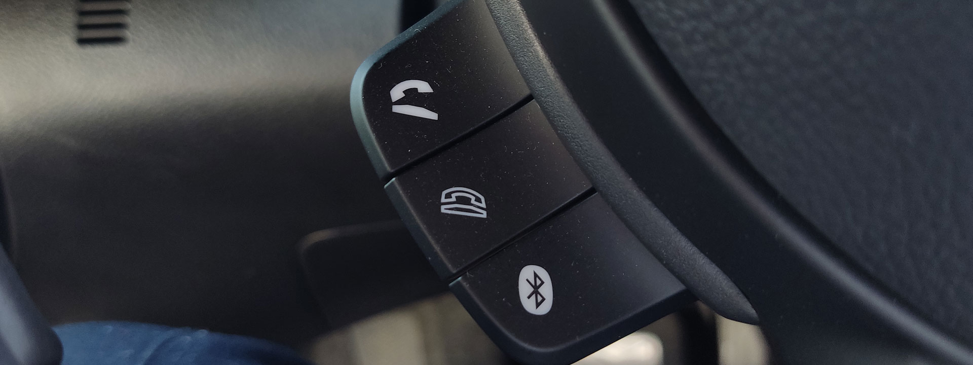 header-bluetooth-certification