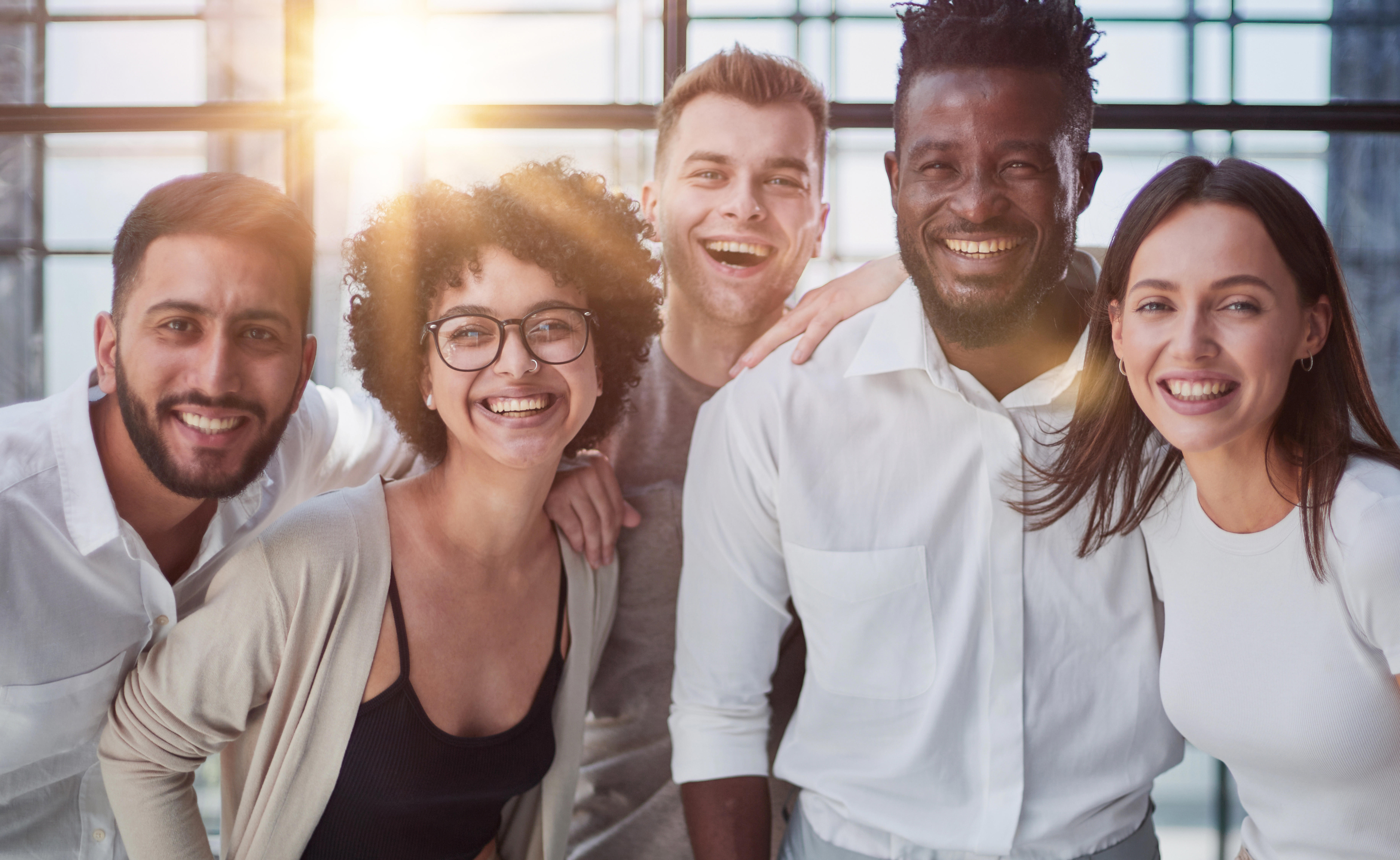 smiling-professional-business-leaders-and-employees-group-team-portrait_7536-x-4630px