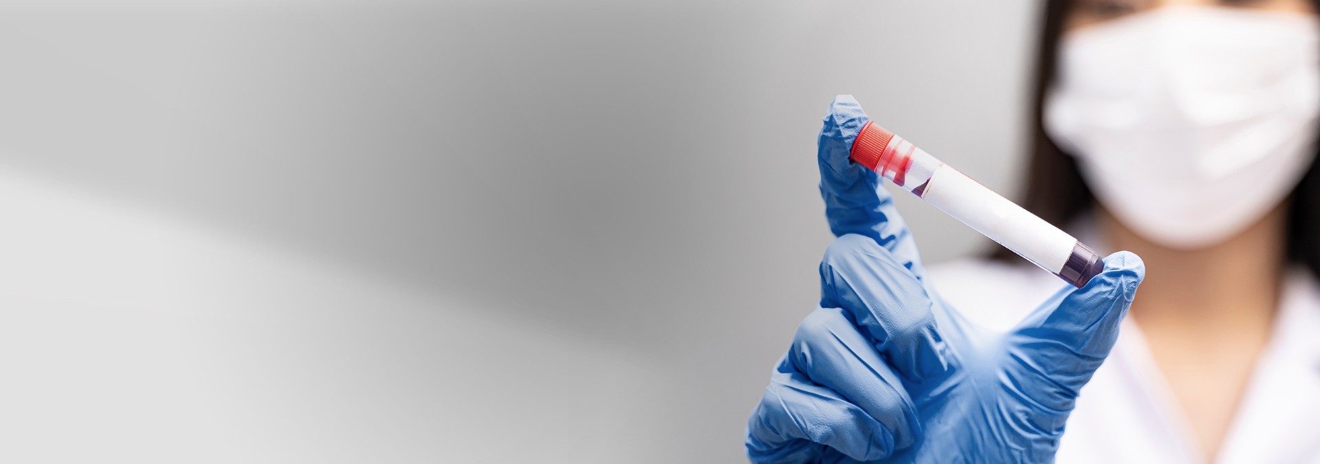 thumbnail_eurofins_headermotiv_2560x900-muster