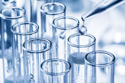 differentlaboratorybeakersandglasswaremonochromel_400x267px