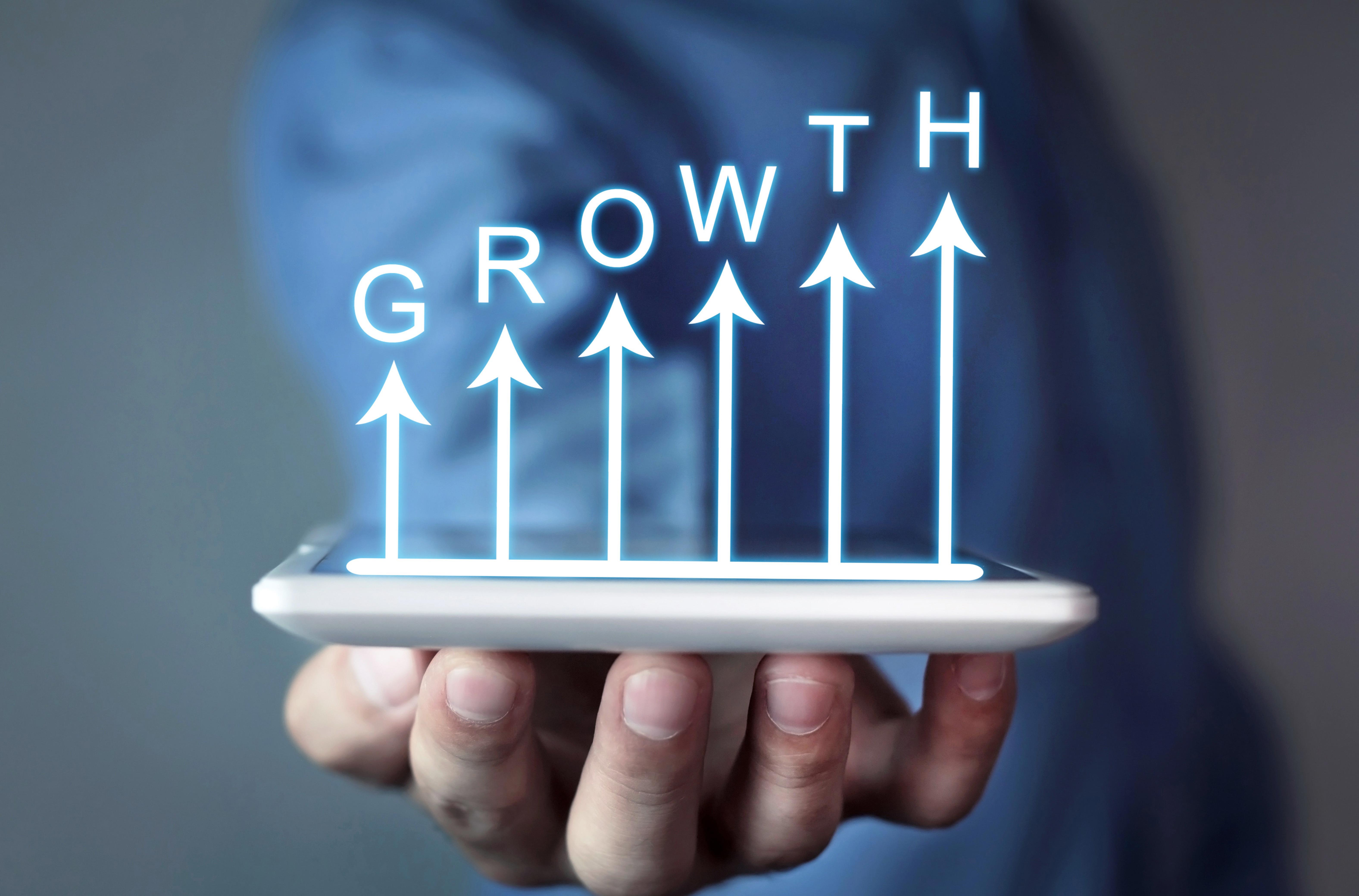 businessman-holding-business-growth-graph_6306-x-4159px