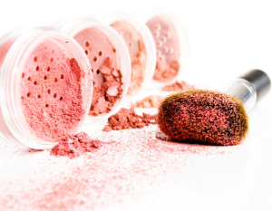 cosmetic_makeup_and_brush_847x567px2