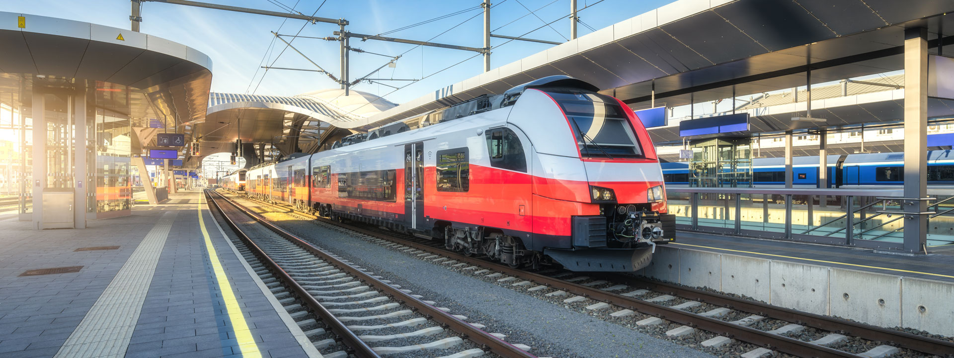 header-rail-2
