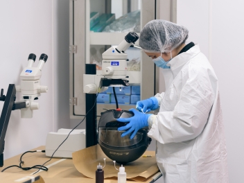 bio-image-tile