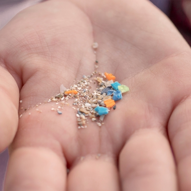 microplastics-tile