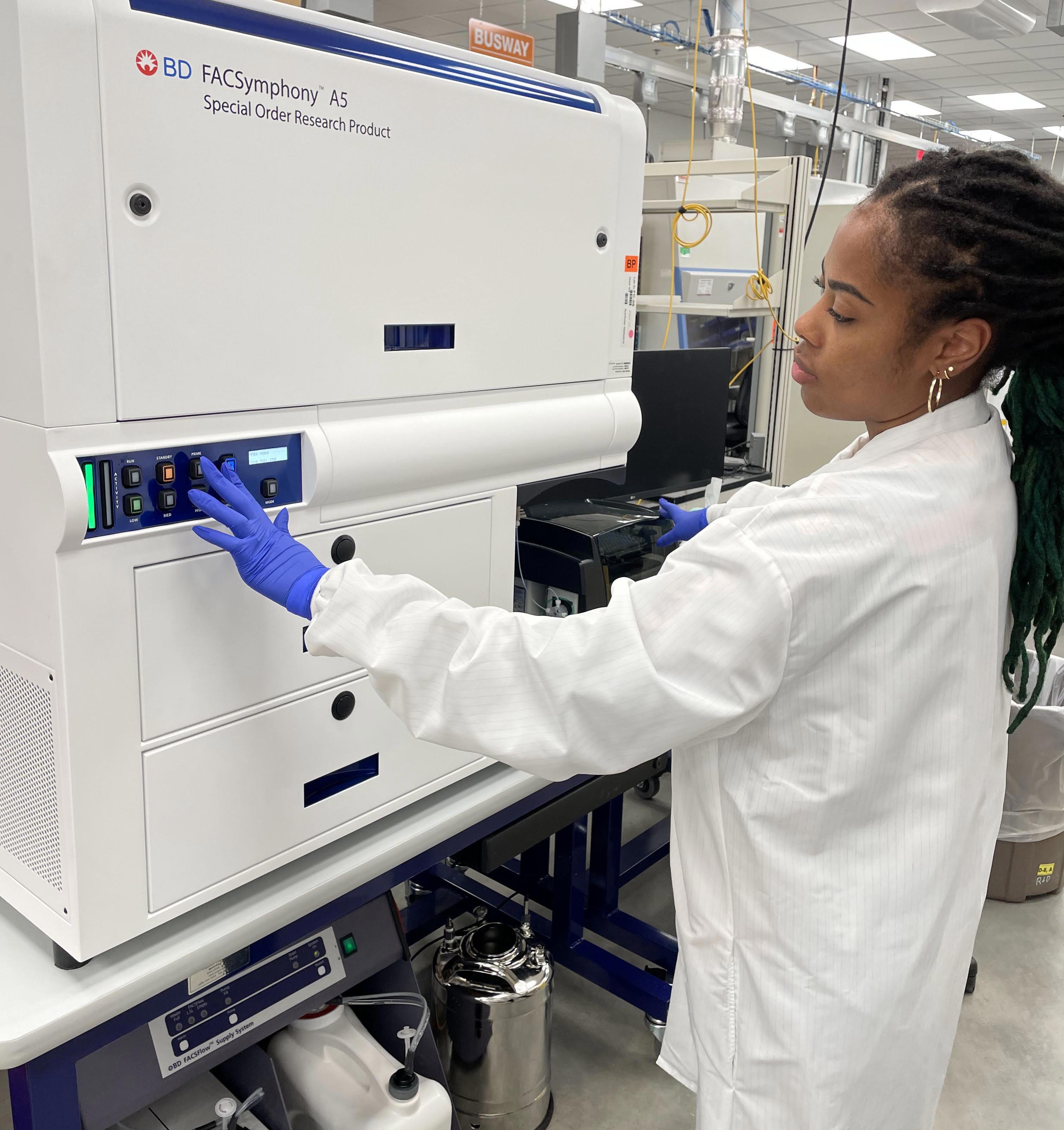 Eurofins Viracor BioPharma Services : expertise en cytométrie en flux pour les essais cliniques et la bioanalyse réglementaire.