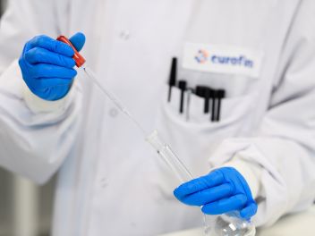 random-drug-testing-icon