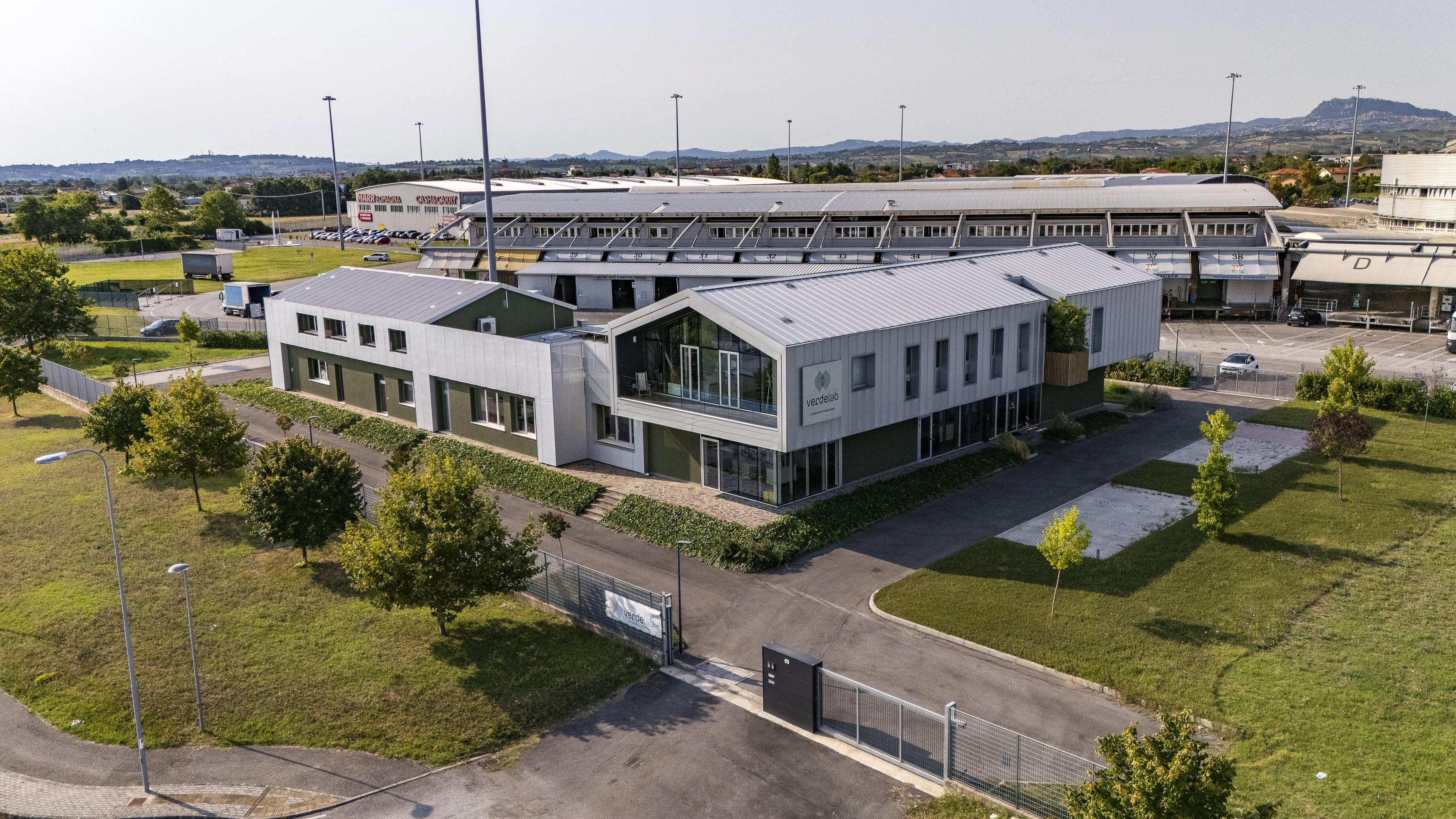 eurofins-verdelab-laboratory-building-rimini-italy-giorgio_salvatori