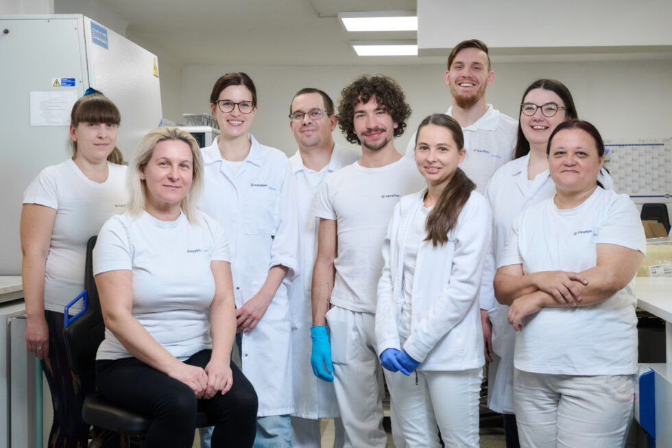 mikrobiologiaw1200-980x653